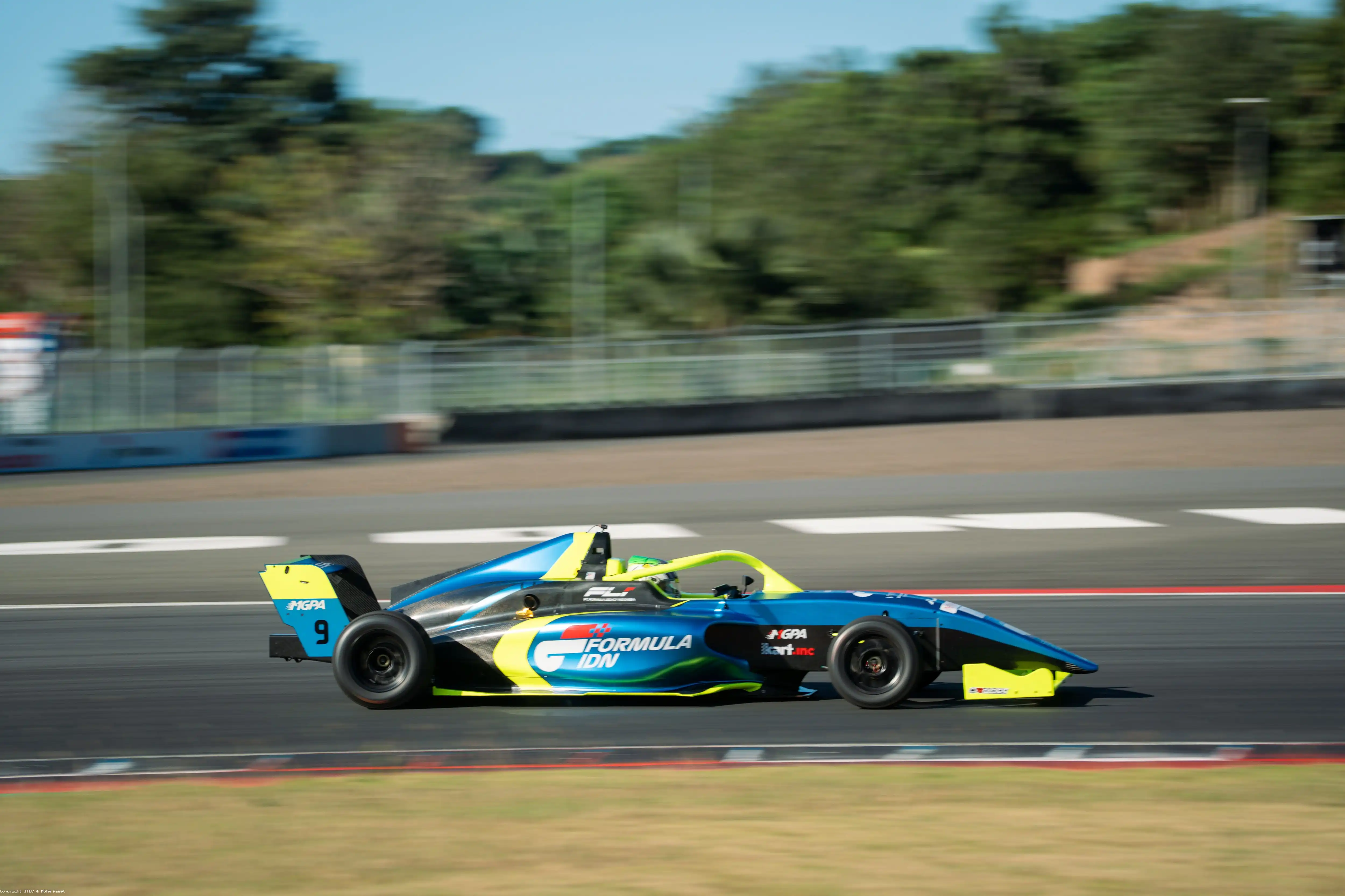 Formula 4