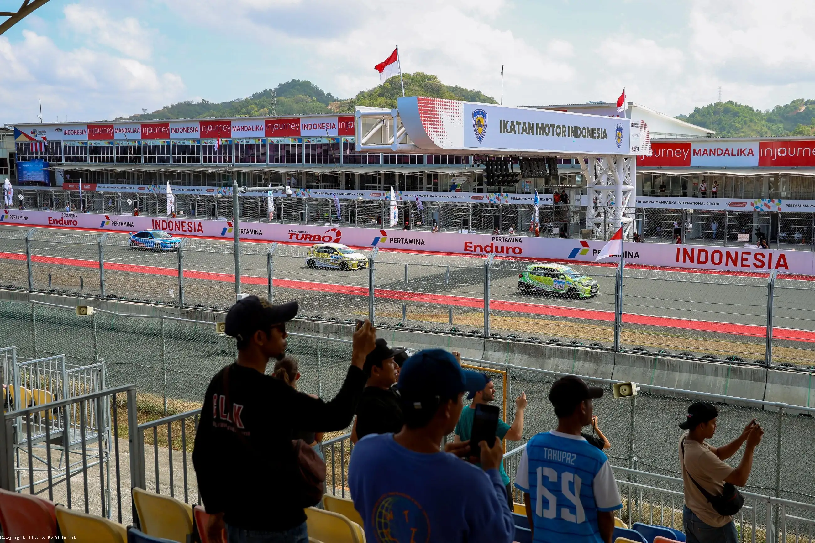 race 1