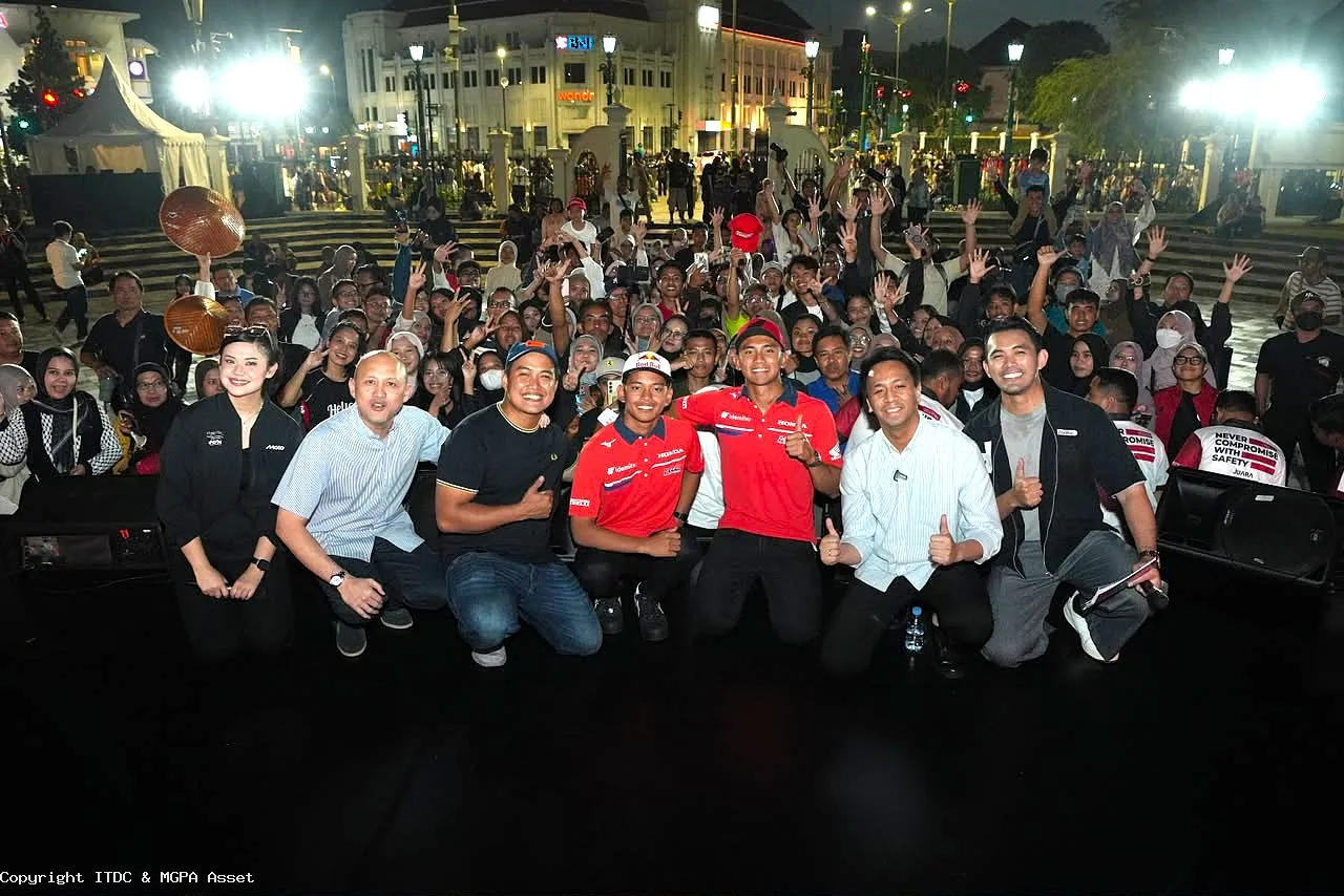 Foto bersama